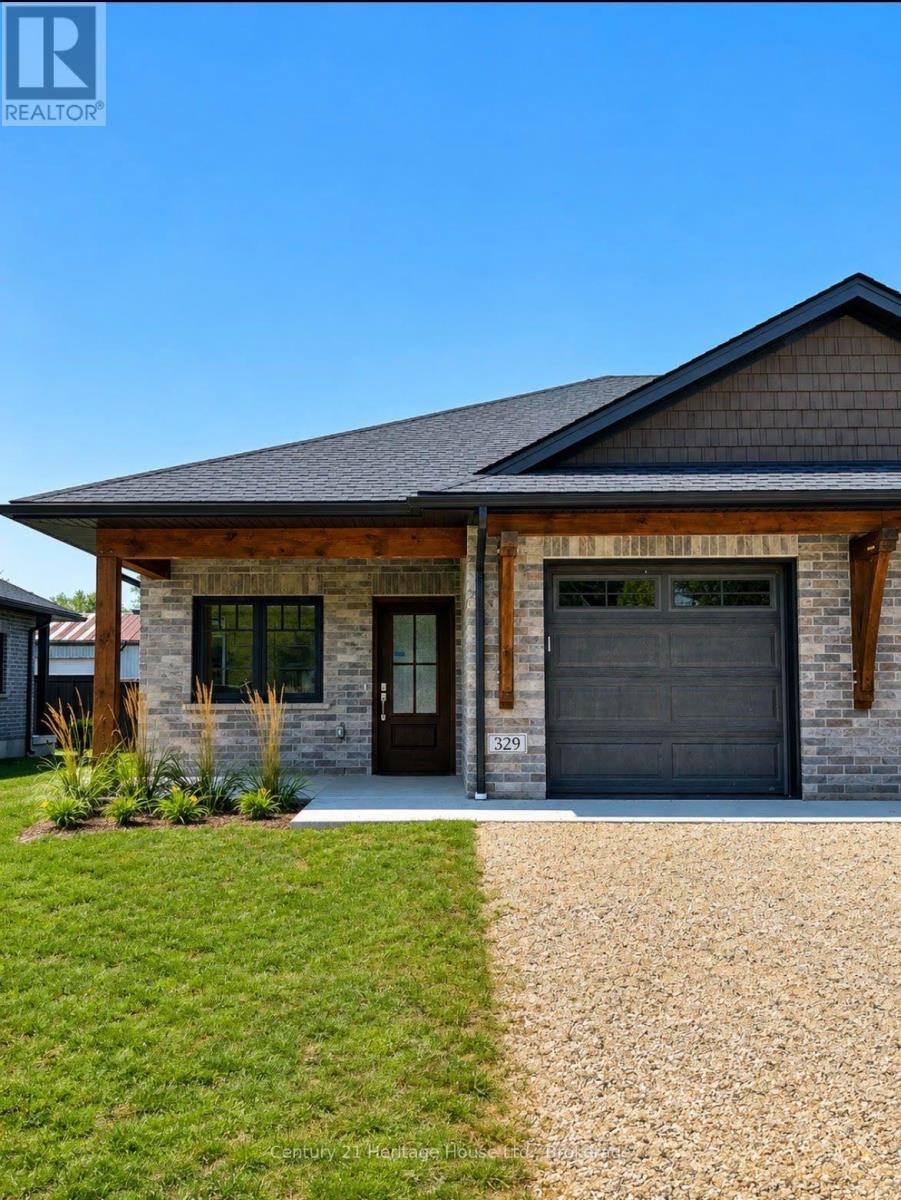 329 Arthur Street, Wellington North, ON, N0G 2L3