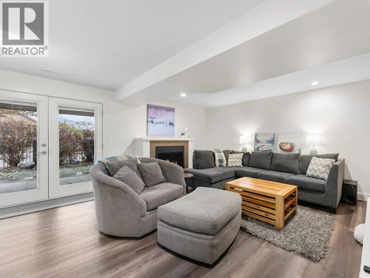 13080 Gibbons Drive, Lake Country, BC, V4V 2S4 - 32