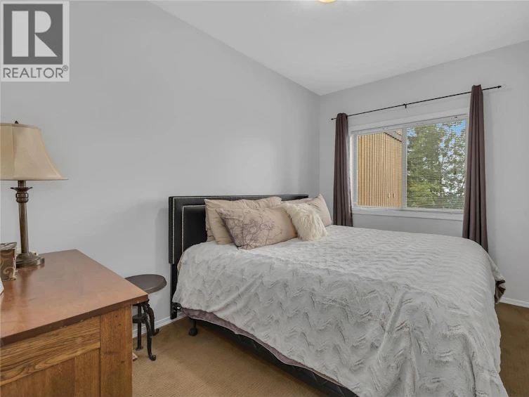 A-5882 Snow Pines Crescent, Kelowna, BC, V1P 1T4 - 17