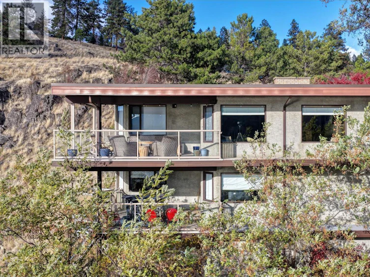 8822 Adventure Bay Road, Vernon, BC, V1H 1E1 - 10