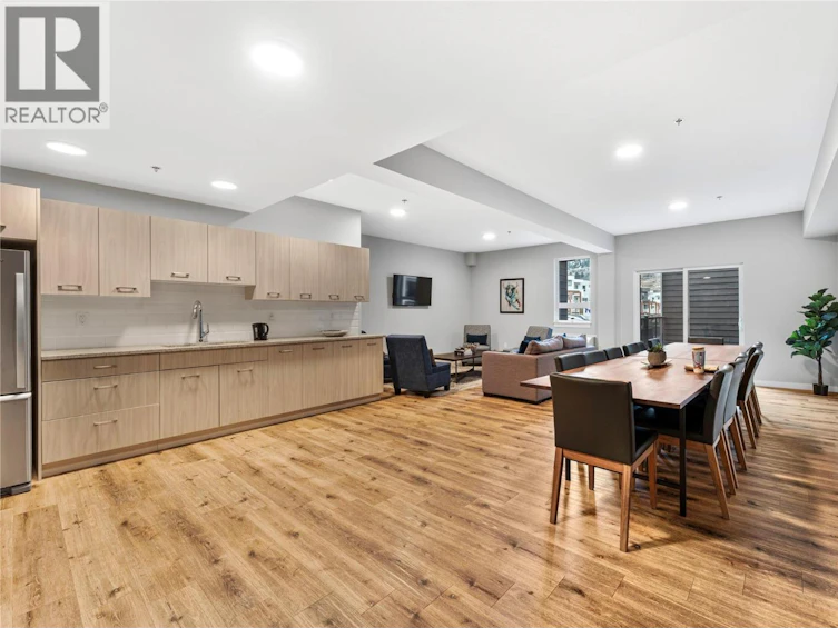 300-722 Valley Road, Kelowna, BC, V1V 0E2 - 24