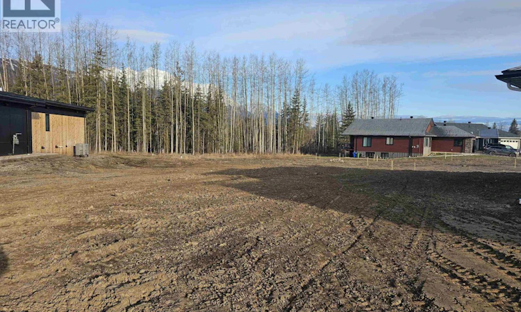 LOT-7 Meadow Place