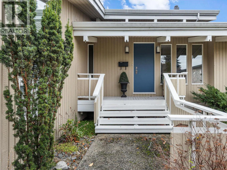 930 Fairway Crescent, Kelowna, BC, V1Y 4S7 - 43