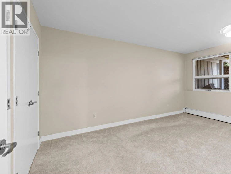 930 Fairway Crescent, Kelowna, BC, V1Y 4S7 - 40