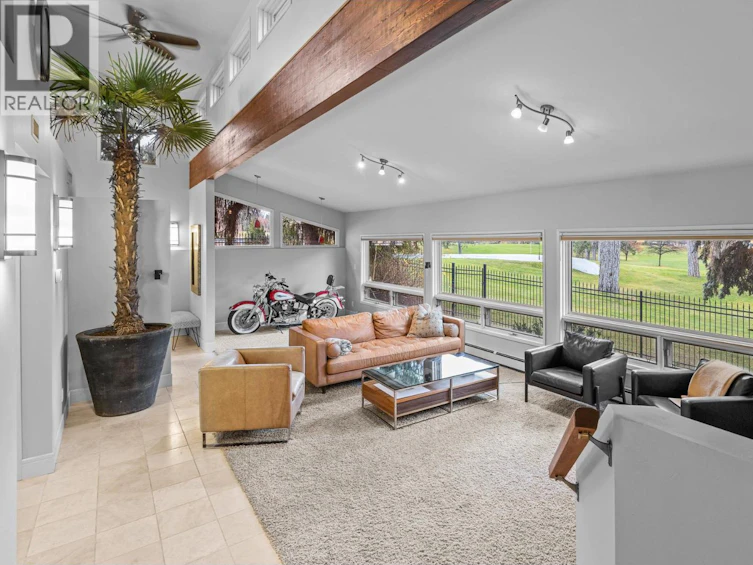 930 Fairway Crescent, Kelowna, BC, V1Y 4S7 - 13