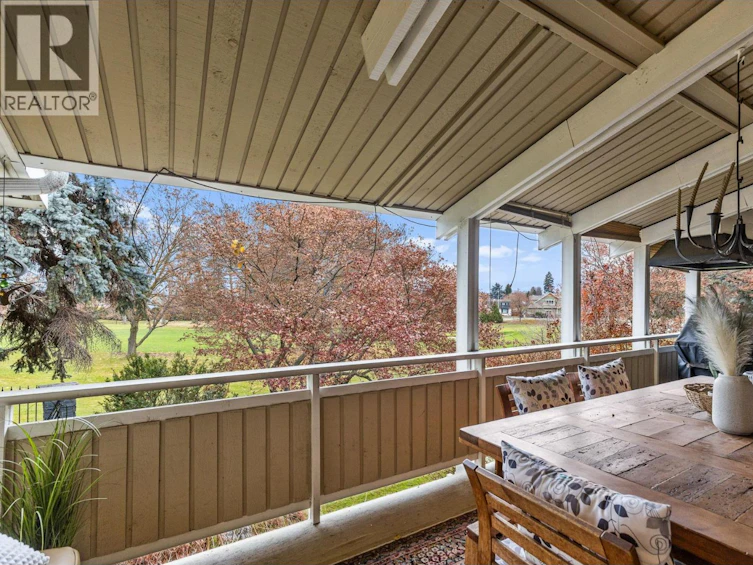 930 Fairway Crescent, Kelowna, BC, V1Y 4S7 - 29