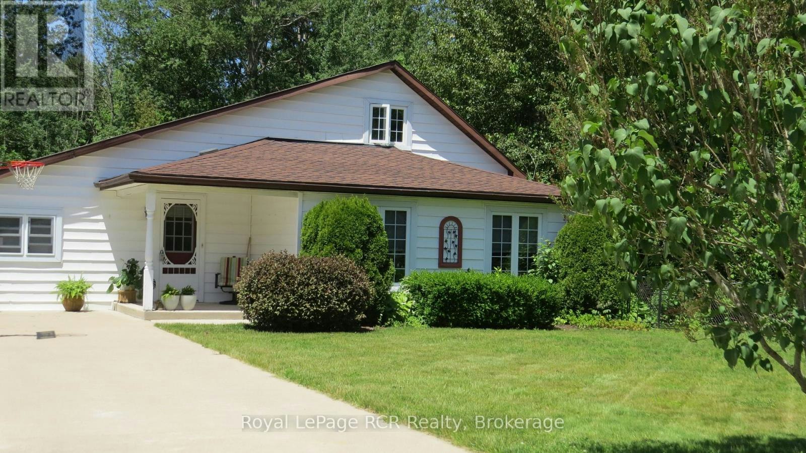 164 Edward Street, Saugeen Shores, ON, N0H 2L0