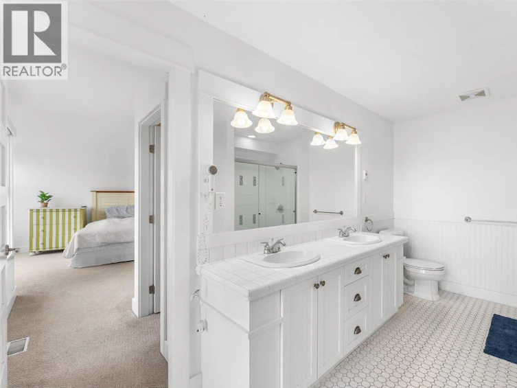 325-3880 Truswell Road, Kelowna, BC, V1W 5A2 - 32