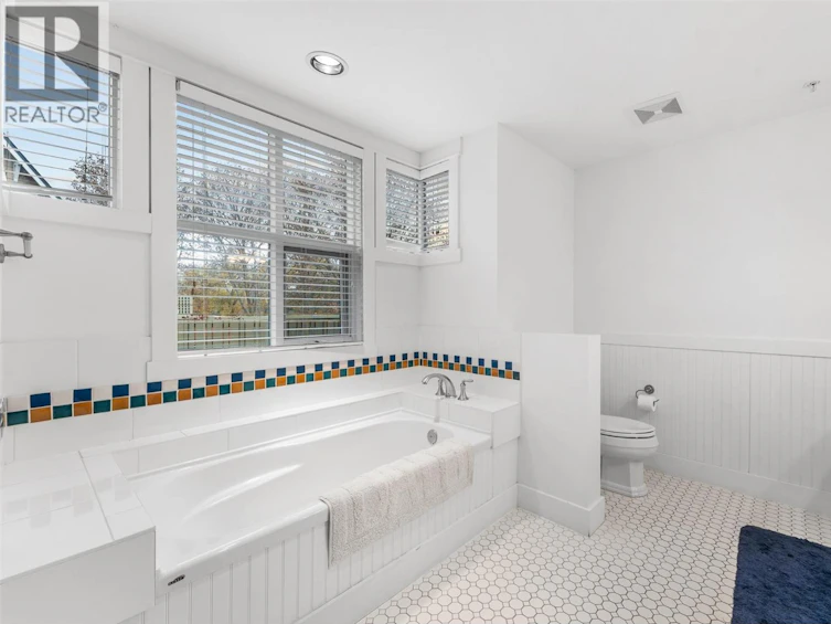325-3880 Truswell Road, Kelowna, BC, V1W 5A2 - 23