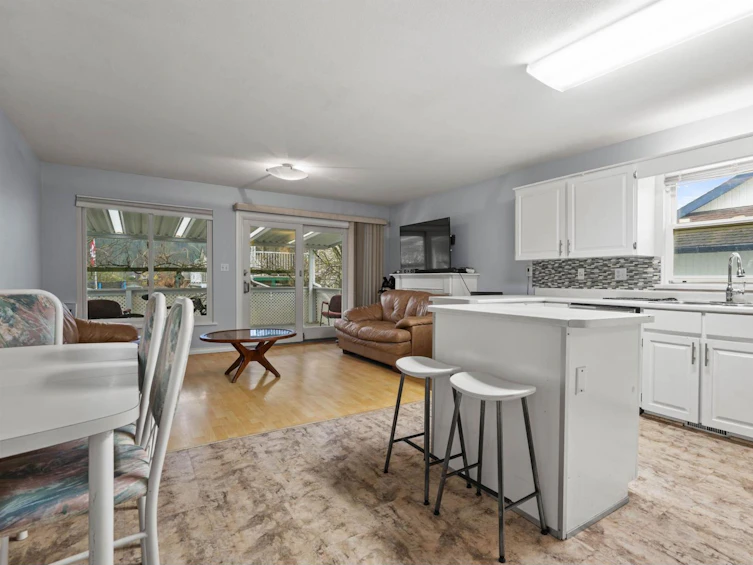 45812 Thomas Road, Chilliwack, BC, V2R 3W9 - 5