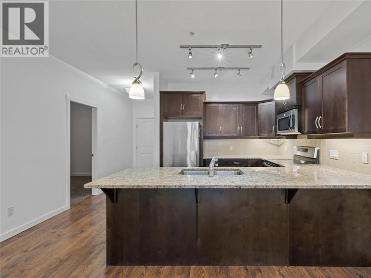 305-3735 Casorso Road, Kelowna, BC, V1W 5G1 - 9