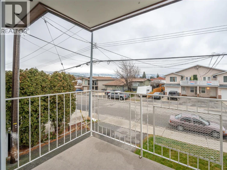 204-198 Roy Avenue, Penticton, BC, V2A 3M9 - 21