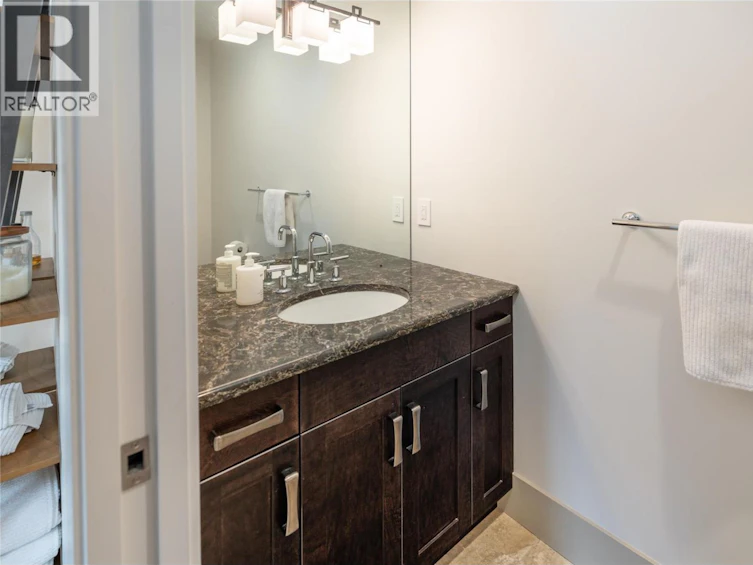 508 Vardon Lane, Vernon, BC, V1H 1Y4 - 42
