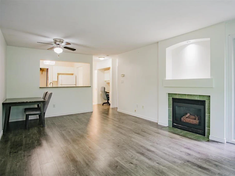 307-15210 Guildford Drive, Surrey, BC, V3R 0X7 - 5