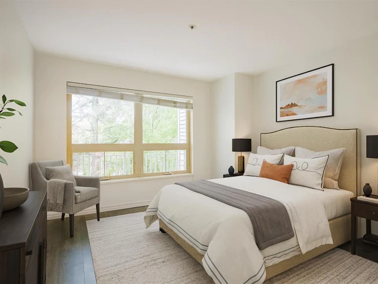 307-15210 Guildford Drive, Surrey, BC, V3R 0X7 - 6