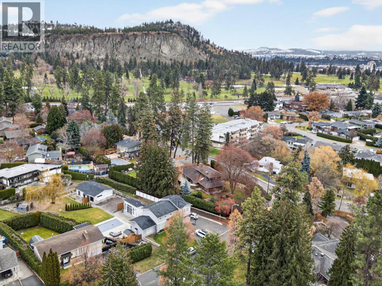 1774 N Highland Drive, Kelowna, BC, V1Y 4L2 - 78