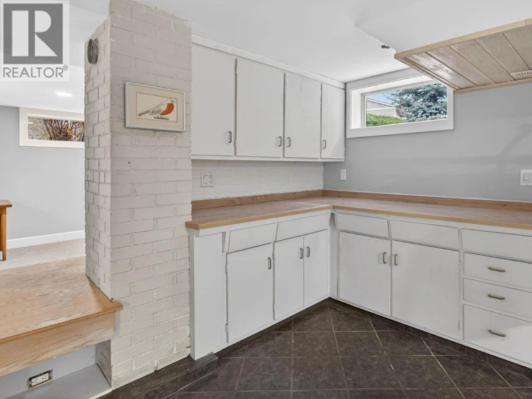 1774 N Highland Drive, Kelowna, BC, V1Y 4L2 - 43