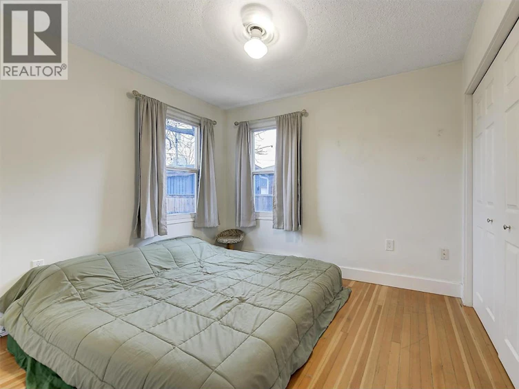 541 Okanagan Boulevard, Kelowna, BC, V1Y 7K9 - 14