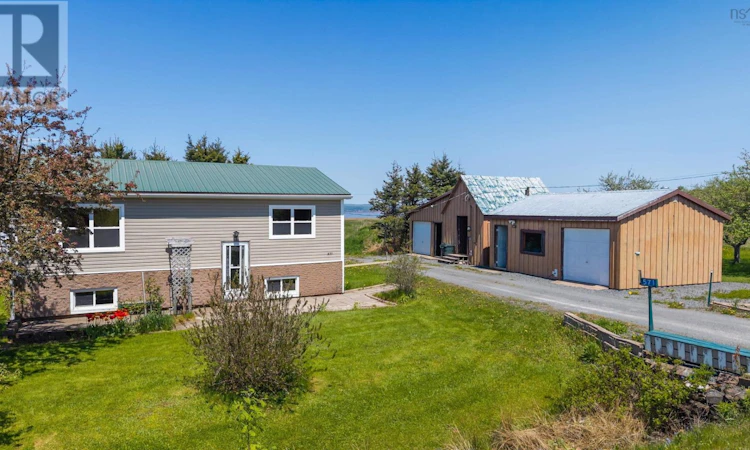 571 Burntcoat Road