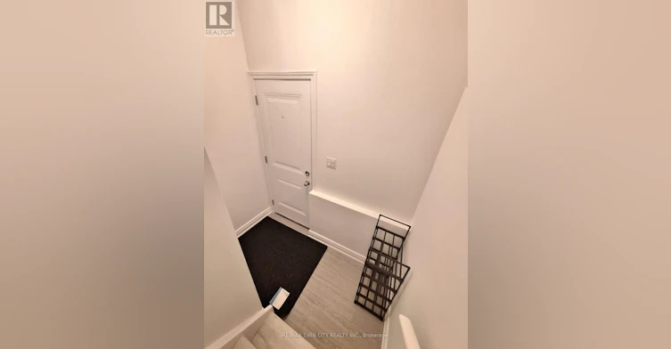 15 Spring Creek Street, Kitchener, ON, N2A 0G3 - 5
