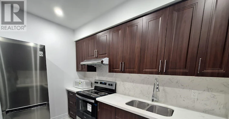 15 Spring Creek Street, Kitchener, ON, N2A 0G3 - 14