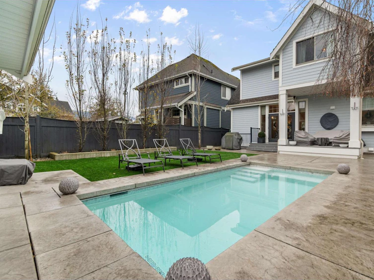 5850 Cowichan Garrison Street Crossing, Chilliwack, BC, V2R 0G8 - 5