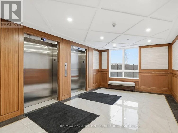 412 7549a Kalar Road, Niagara Falls, ON, L2H 3W6 - 7