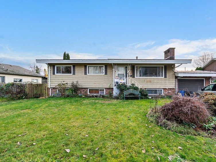 45596 West Lewis Avenue, Chilliwack Proper, Chilliwack, BC, V2P 3C6