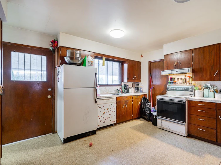 45596 West Lewis Avenue, Chilliwack Proper, Chilliwack, BC, V2P 3C6 - 4