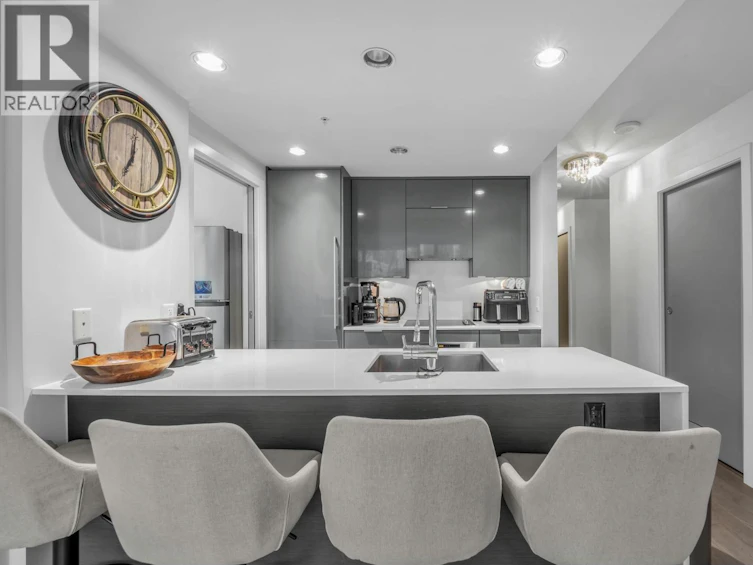 309-161 W Georgia Street, Vancouver, BC, V6B 0K9 - 4