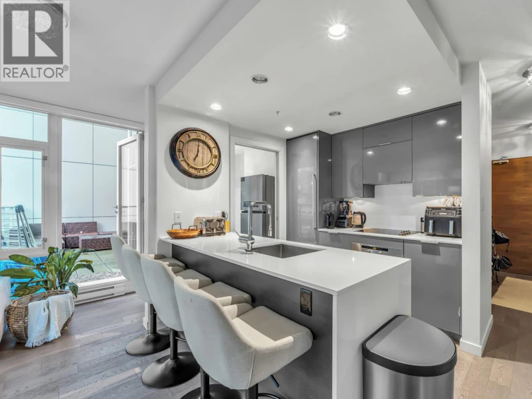 309-161 W Georgia Street, Vancouver, BC, V6B 0K9 - 5