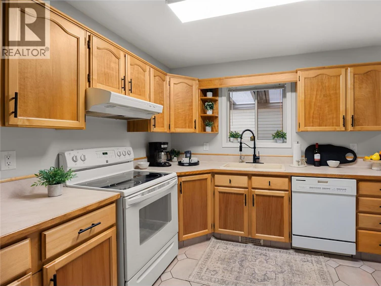 23-3096 South Main Street, Penticton, BC, V2A 8C1 - 40