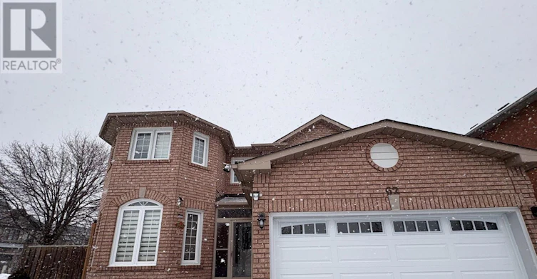 62 Scarbell Drive, Toronto, ON, M1C 5G8
