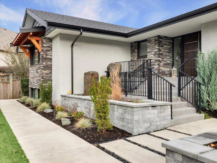 44465 South Eena Drive, Sardis, Chilliwack, BC, V2R 5N5 - 4
