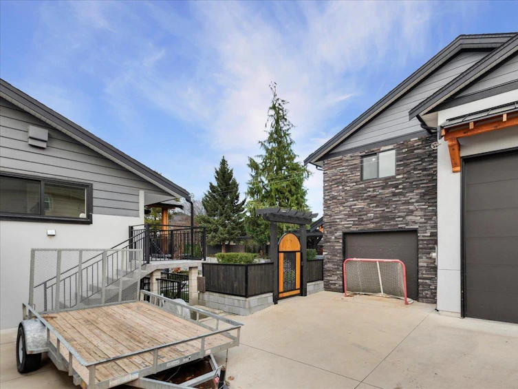 44465 South Eena Drive, Sardis, Chilliwack, BC, V2R 5N5 - 33