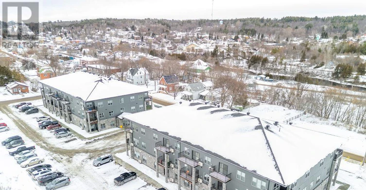 207 78a Queen Street, Eganville, ON, K0J 1T0 - 4