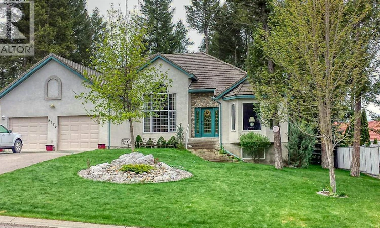 5152 Riverview Crescent