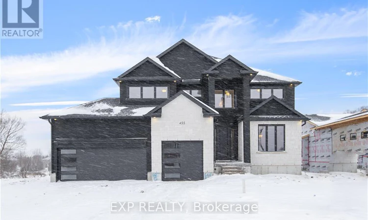 LOT-2 Avery Place