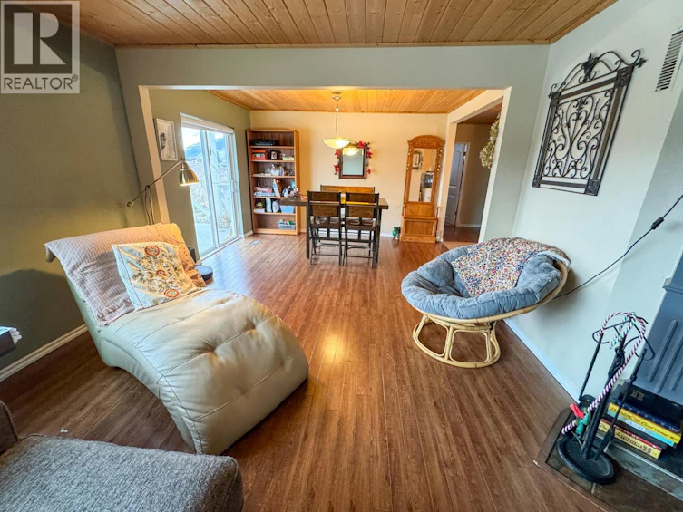 1827 97th Street, Osoyoos, BC, V0H 1V1 - 9