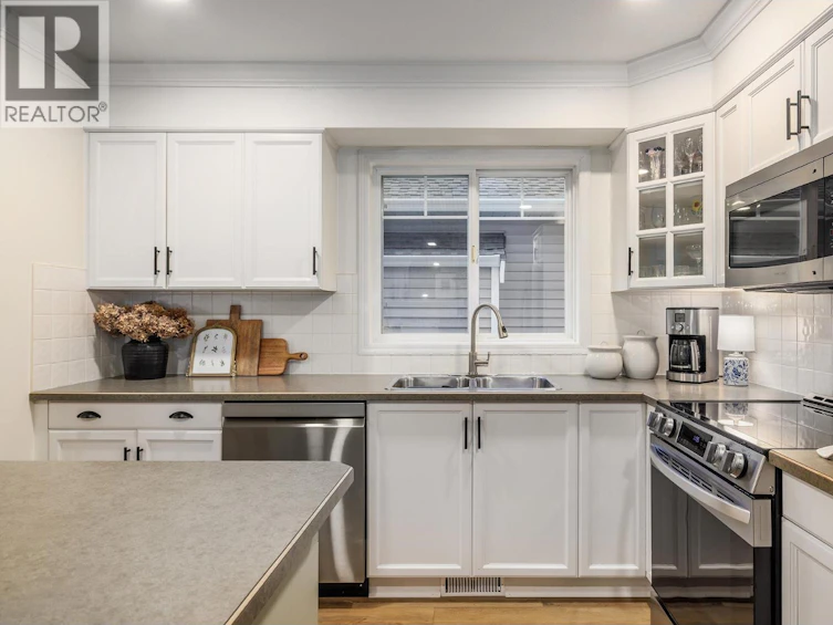 413-665 Cook Road, Kelowna, BC, V1W 4T4 - 9
