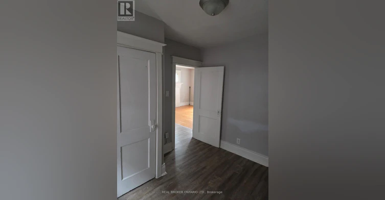 5-985 Main Street E, Hamilton, ON, L8M 1N3 - 9