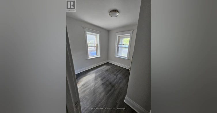 1-983 Main Street E, Hamilton, ON, L8M 1N3 - 5