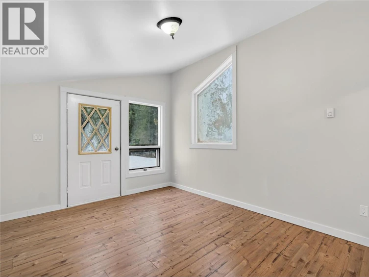 3277 Loschinski Road, Revelstoke, BC, V0E 2S0 - 48