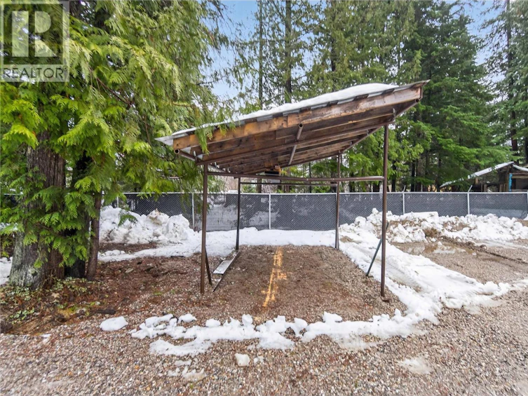 3277 Loschinski Road, Revelstoke, BC, V0E 2S0 - 14