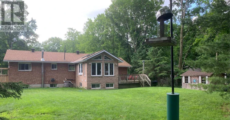 16 Mundy Avenue, Tiny, ON, L9M 0B5 - 24