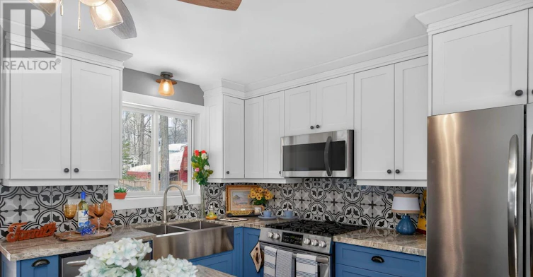 16 Mundy Avenue, Tiny, ON, L9M 0B5 - 6