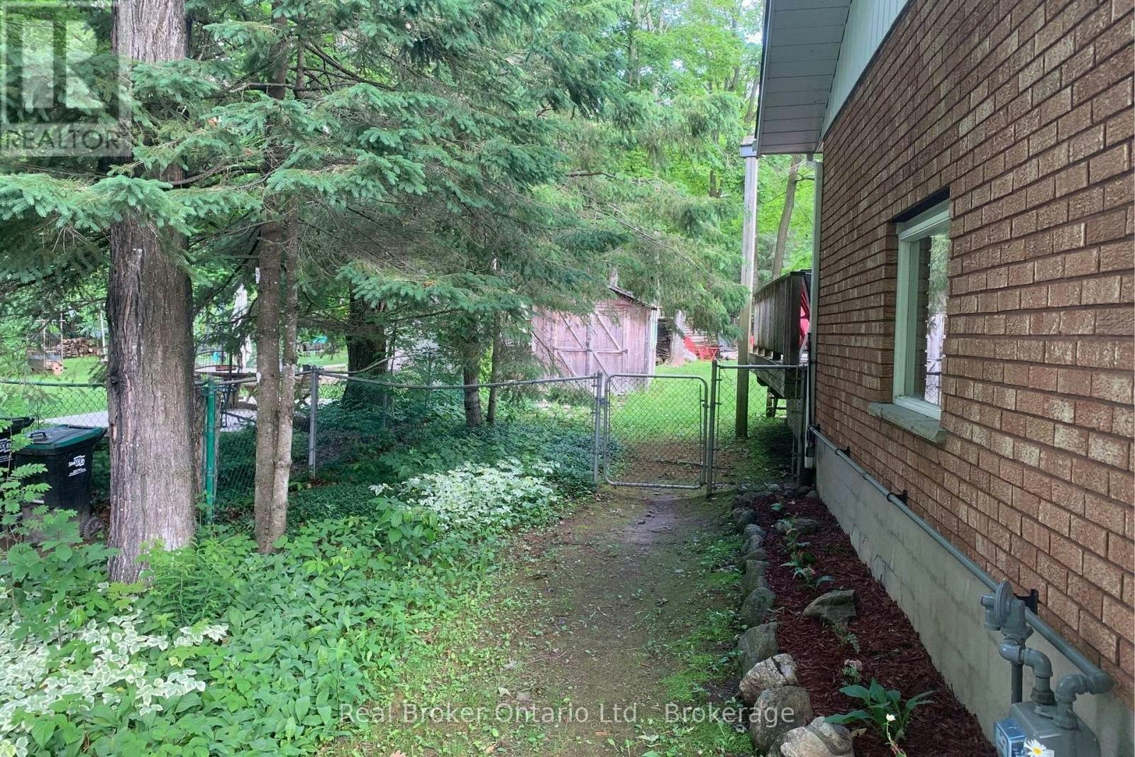 16 Mundy Avenue, Tiny, ON, L9M 0B5 - 22