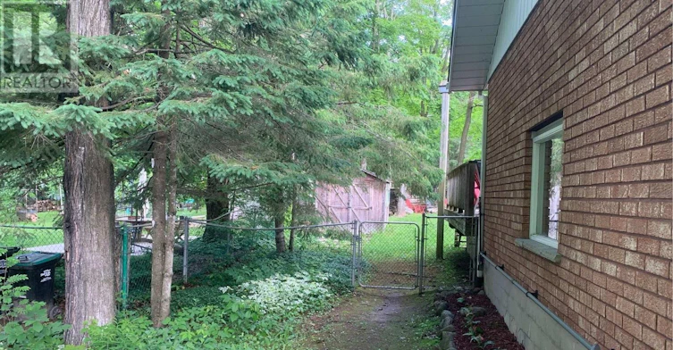 16 Mundy Avenue, Tiny, ON, L9M 0B5 - 22