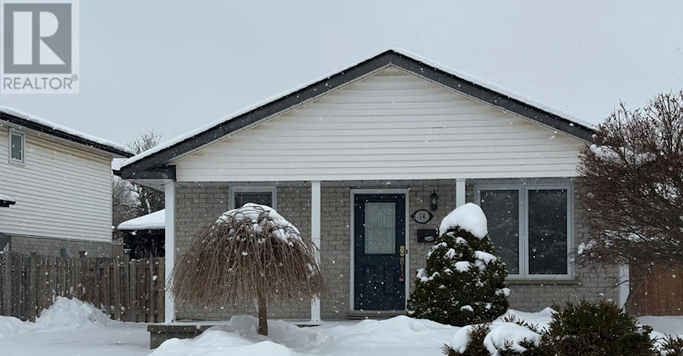 34 Glenroy Road, London, ON, N5Z 3K9