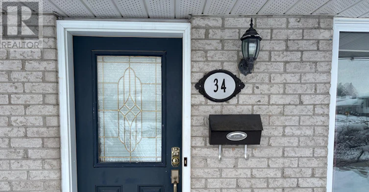 34 Glenroy Road, London, ON, N5Z 3K9 - 2